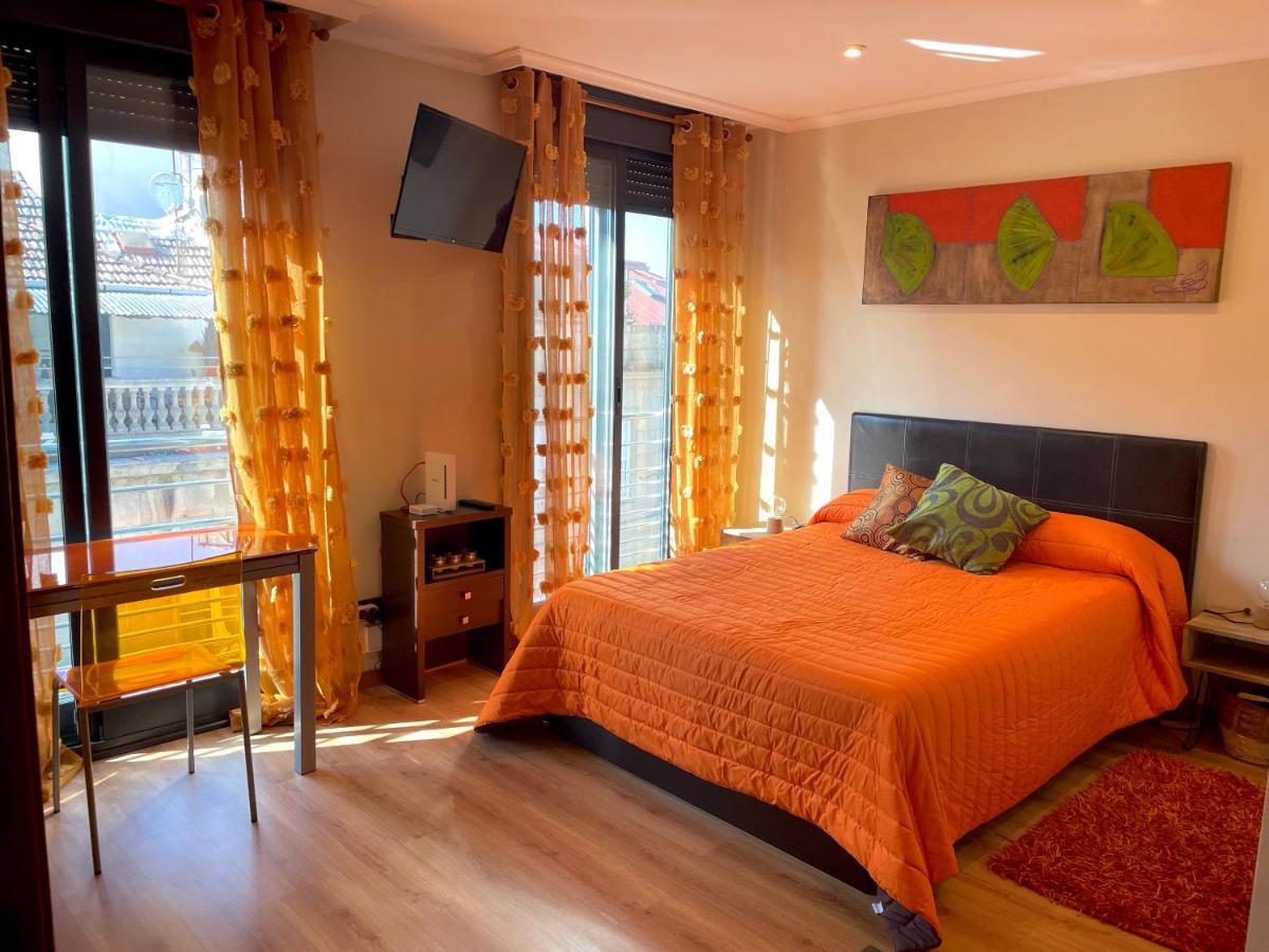 Apartamentos Ronda Vigo Esterno foto